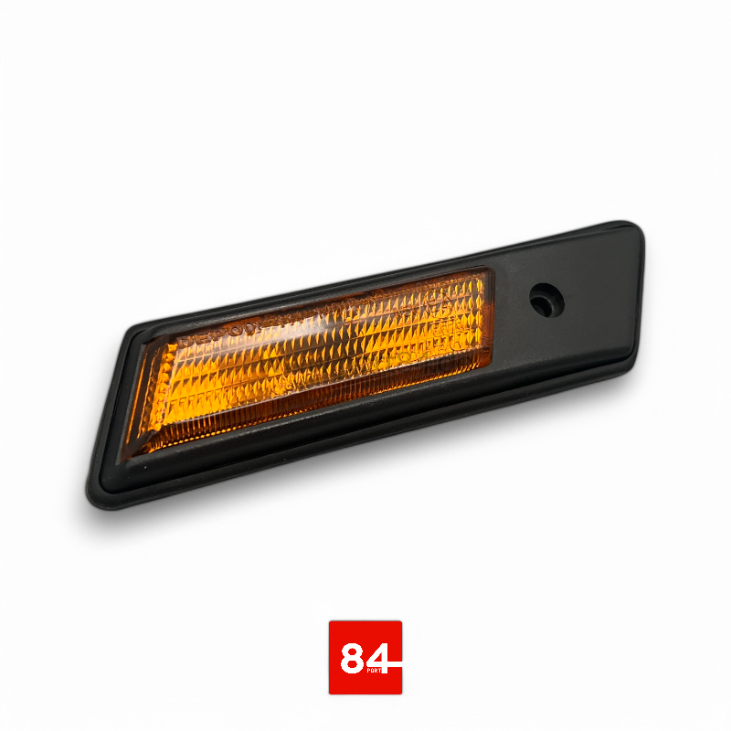 BMW E36 Blinker Kotflügel Vorfacelift orange