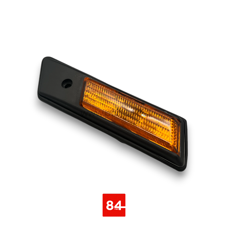 BMW E36 Blinker Kotflügel Vorfacelift orange